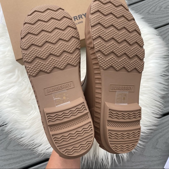 Burberry Ankle Boots - Picture 4 of 5